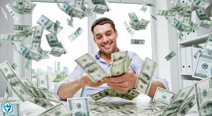 Dhurata e ditëlindjes i del lotari 180 mijë dollarëshe