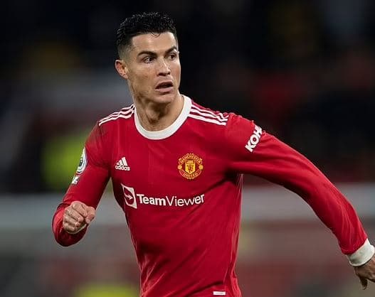 Ronaldo do të qëndrojë te Unitedi nëse e do Ten Hagu