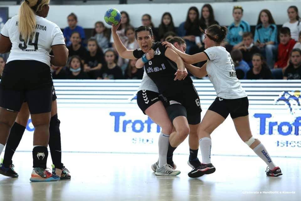 Fitore bindëse për skuadrat e kreut në Superligën e hendbollit