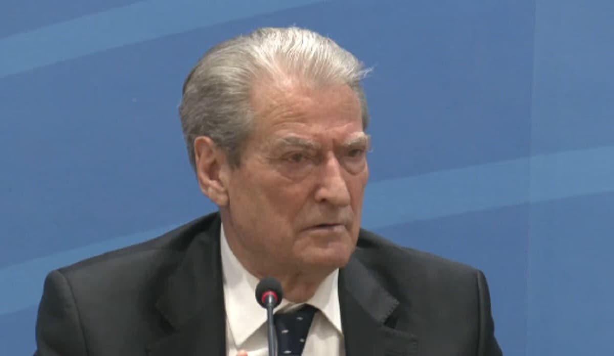 Berisha rikthehet në PD: Marr përsipër problemet e krijuara nga drejtimi i Bashës