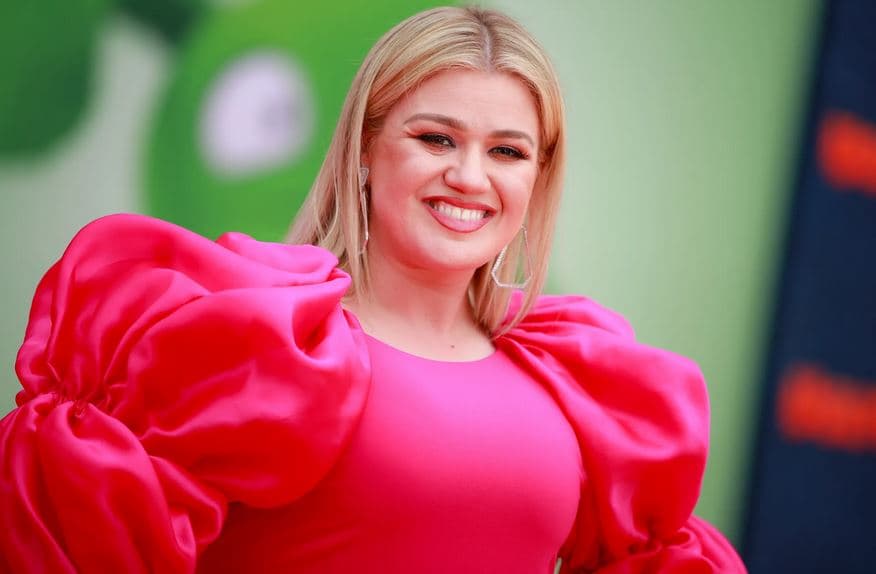 Kelly Clarkson shpjegon se pse e ndryshoi emrin e saj