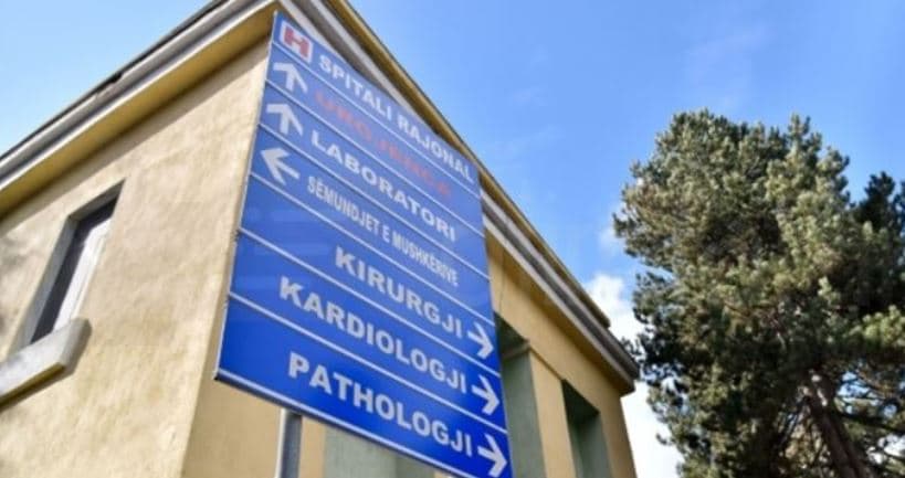 Zjarr në spitalin e Korçës, lëndohet pacienti 62 vjeçar
