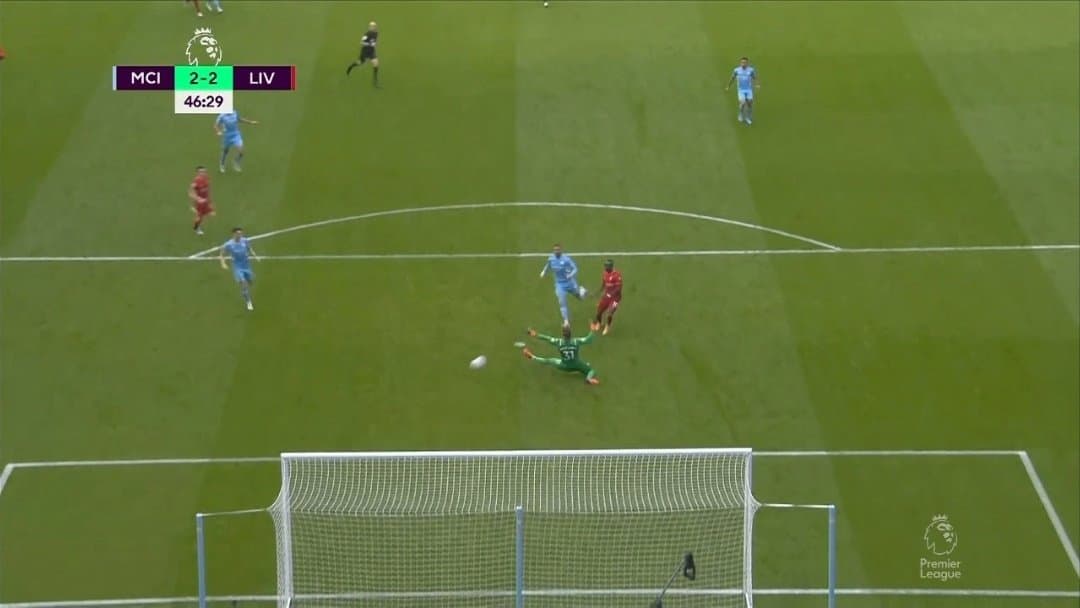 Liverpool barazon rezultatin ndaj Cityt me super aksion (VIDEO)