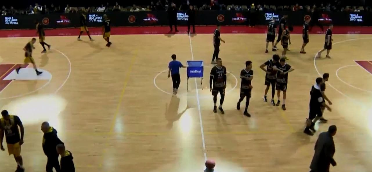 Liga Unike: Peja fiton dramën ndaj Prizrenit, siguron finalen