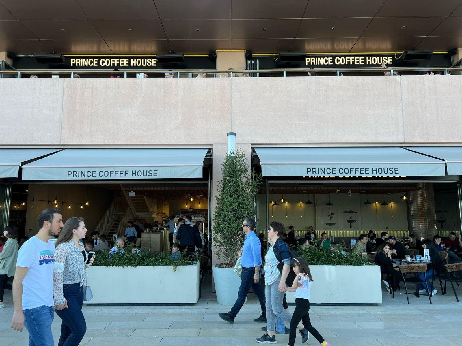 Prince Coffee House tani edhe në Stamboll