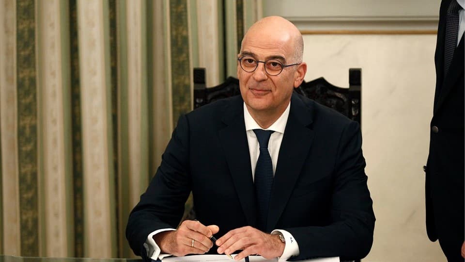 Kryediplomati grek, Nikos Dendias të hënën në Shqipëri