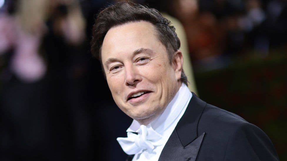 Elon Musk thotë se ekipi ligjor i Twitterit e akuzon se e ka shkelur një marrëveshje