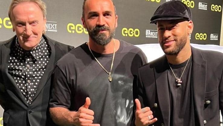Neymar promovoi veturën e re të miliarderit shqiptar (FOTO)