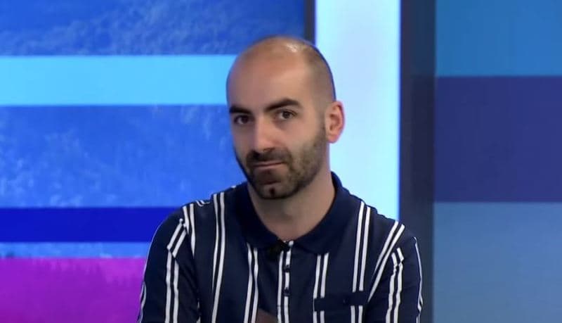 "48 piano", libër me poezi e prozë poetike nga Arbër Selmani (VIDEO)