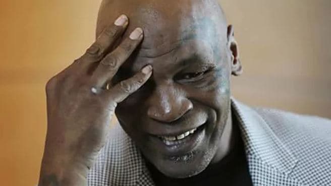 Mike Tyson rrëfen se është i varur nga droga dhe alkooli