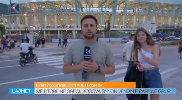 Grekëve iu bën përshtypje raportimi i gazetarit të Klan Kosovës (VIDEO)