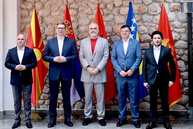 Publikohet fotografia nga "Open Balkan", mungon vetëm Kosova