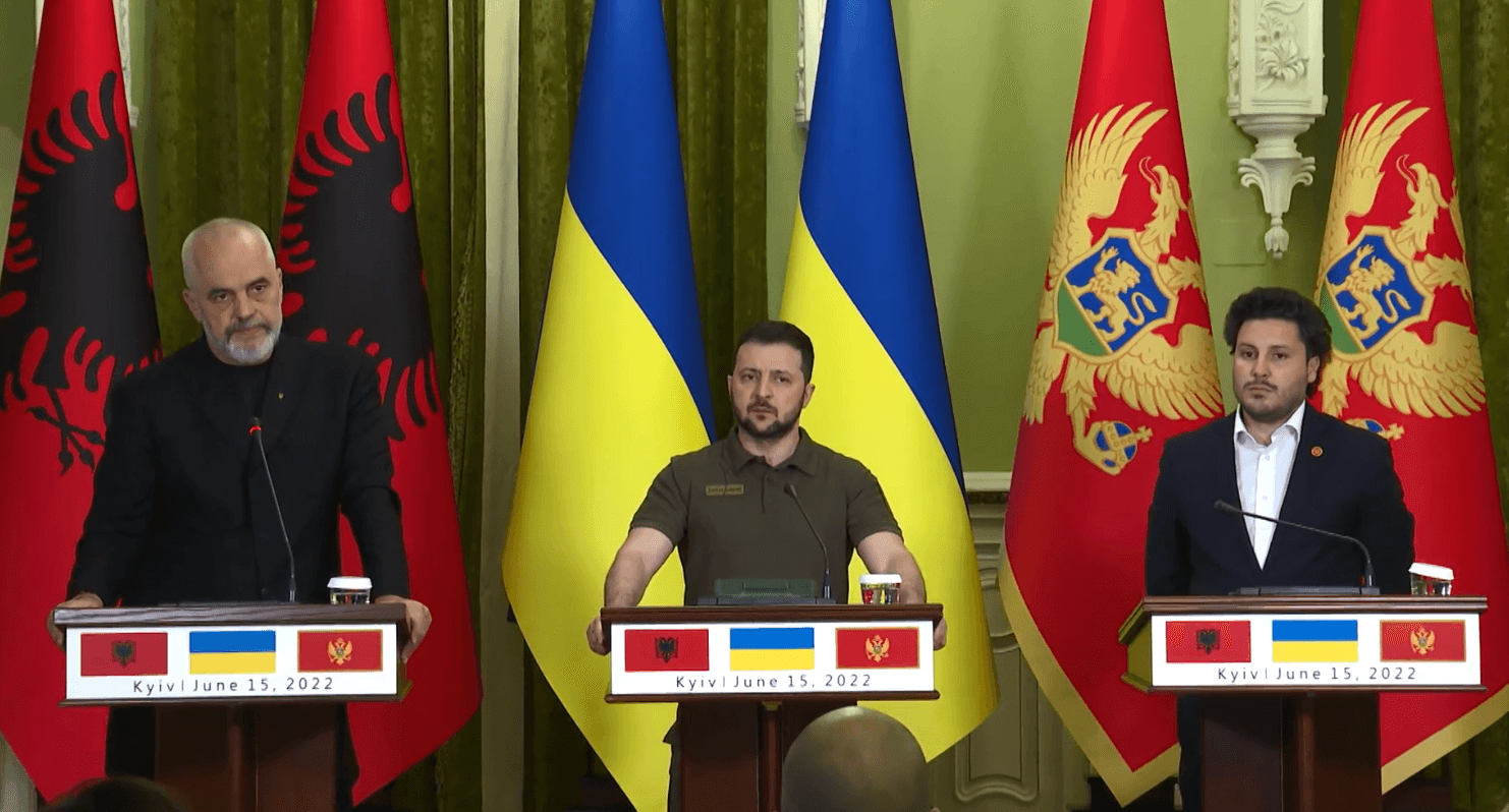 Rama: Do të ndërtojmë shtëpi në Irpin të Ukrainës, presim të na bashkohen të tjerët