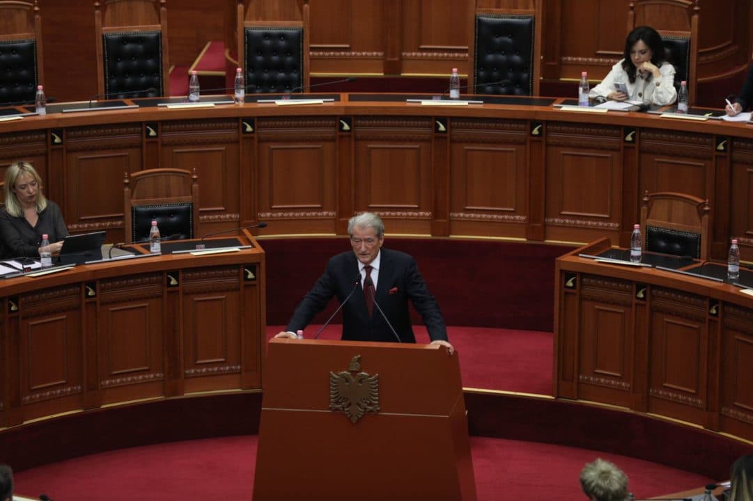 Berisha akuza në drejtim të Taulant Ballës: Ke 100 telefonata me Nuredin Dumanin