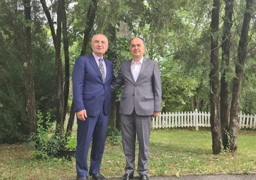 Ilir Meta takohet me pasaardhësin e tij në krye të shtetit, Bajram Begaj