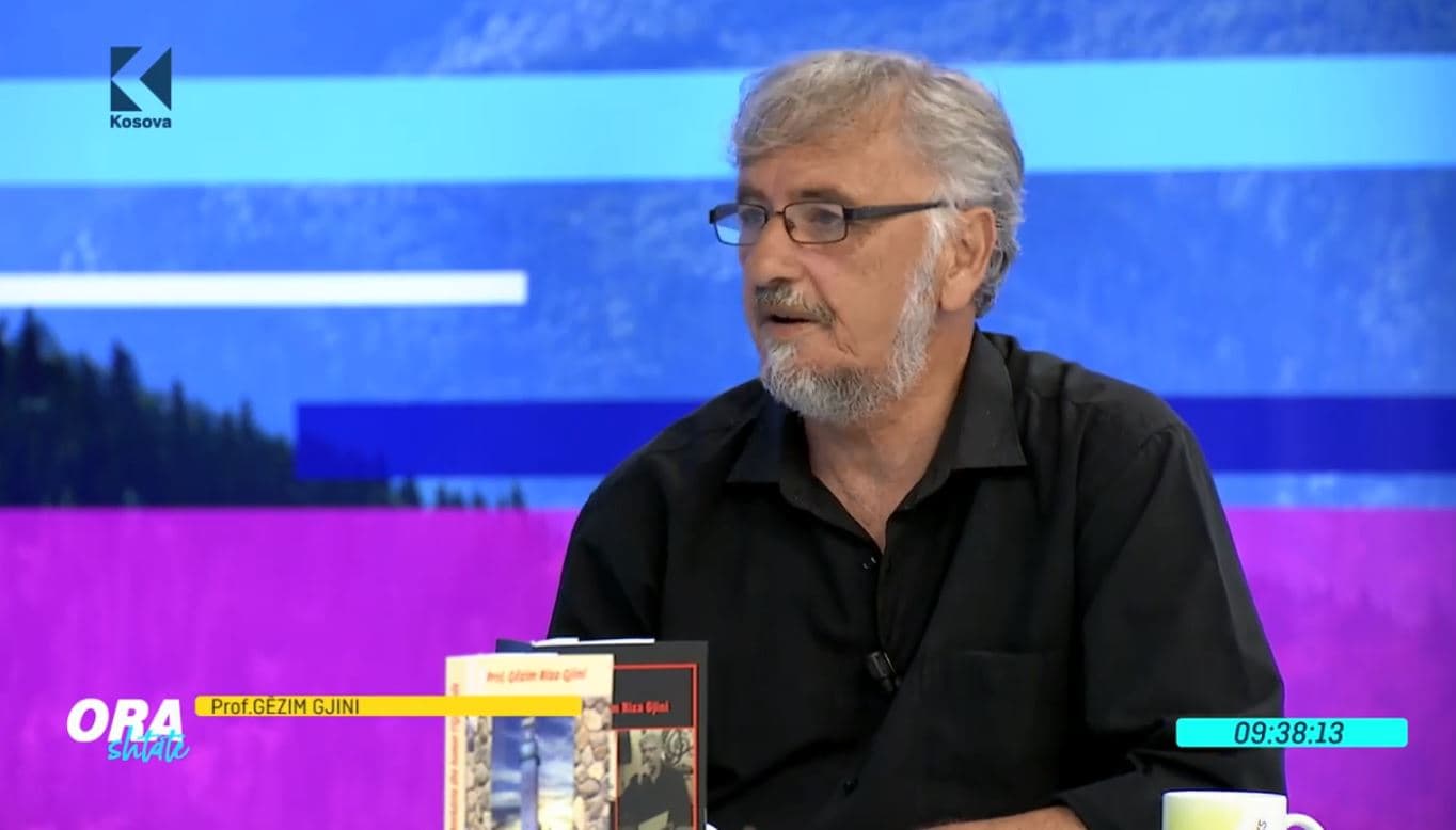 Librat "Qet Koci, pe t’kujtoj me bejte t’mija!" dhe "444 anektoda dhe humor t’Gjakovës" nga Gëzim Gjini (VIDEO)