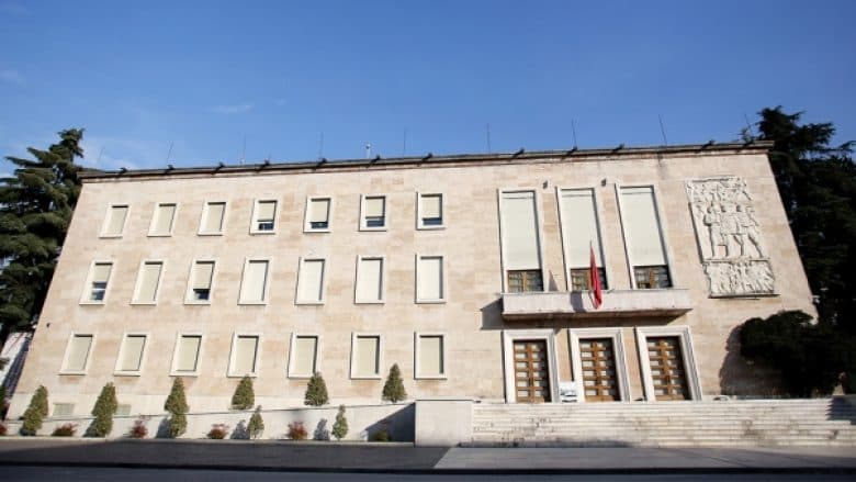 Shqipëria do të japë 1 milion euro ndihmë financiare për Ukrainën