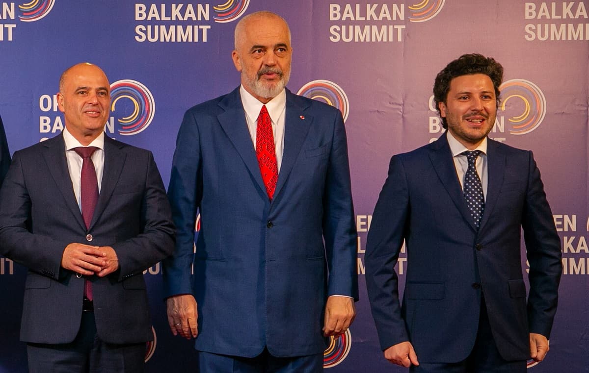 Kovaçevski nuk do të vizitojë Kievin së bashku me Ramën dhe Abazoviqin