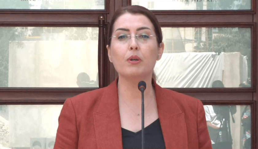 Shqipëri: Rritet rroga e mjekëve dhe infermierëve për 6 përqind