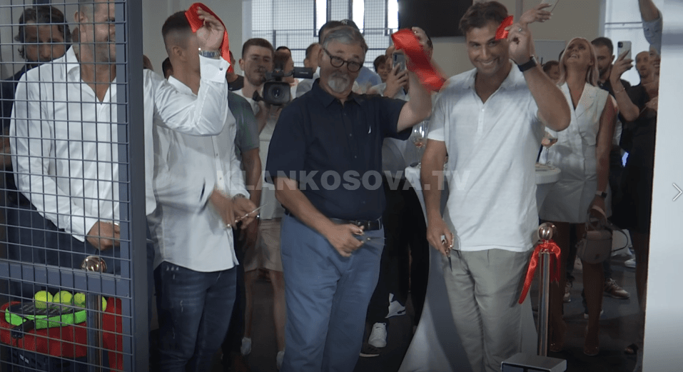Përurohet Be All Padel, sport i ri në Kosovë (VIDEO)