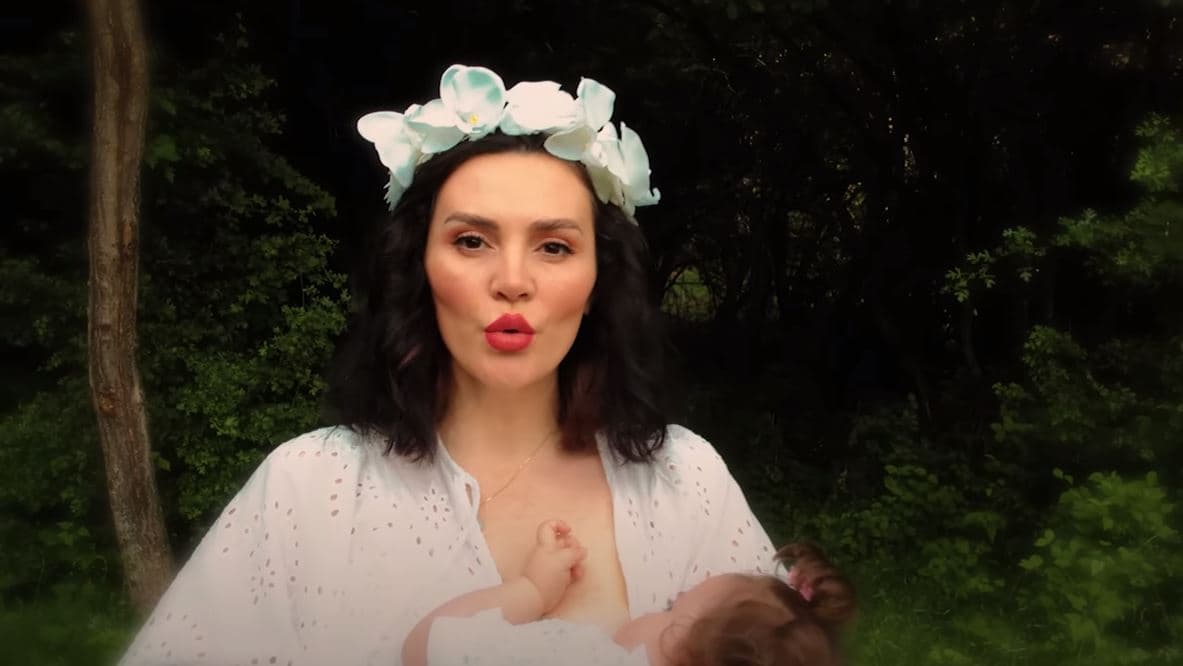 Edona Reshitaj me këngë kushtuar grave, "Më shumë se e bukur je" (VIDEO)