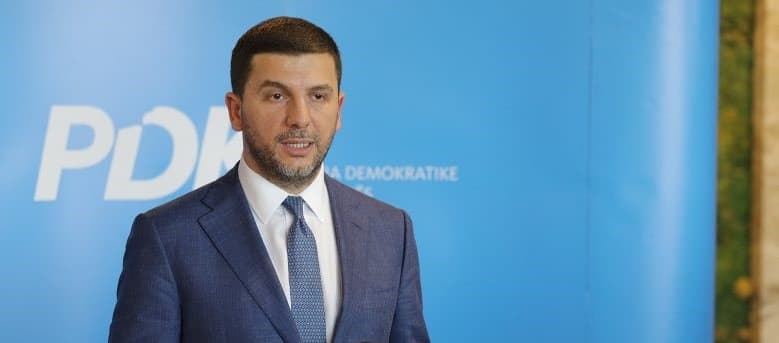 Krasniqi: Sot Marshojmë për Drejtësi, krenarë me historinë tonë dhe themeluesit e UÇK-së