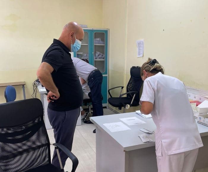 Hapet edhe një qendër për testim për COVID-19