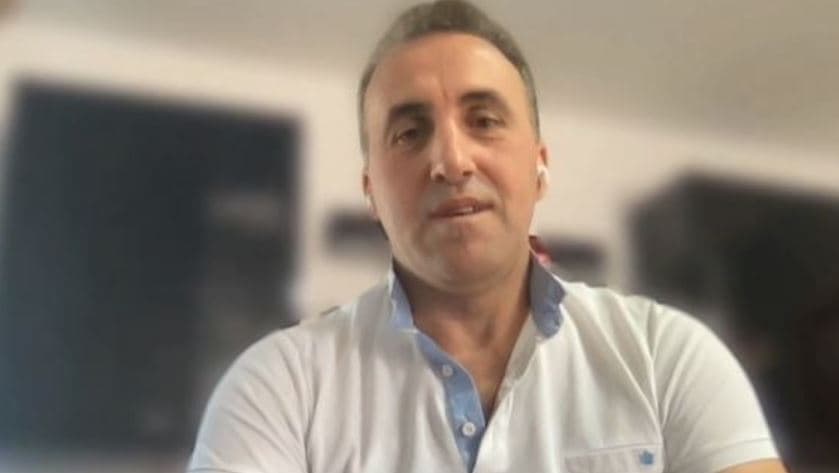 Taksisti shqiptar që gjeti kuletën e Neuer: Harxhova 400 euro për t’ia kthyer, e shita fanellën