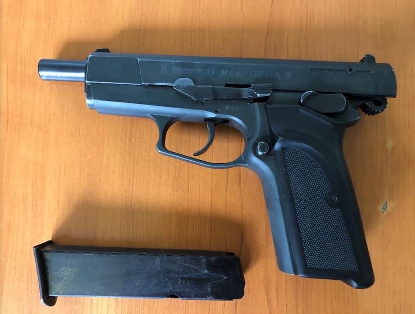 Publikon video me armë në TikTok, arrestohet nga policia