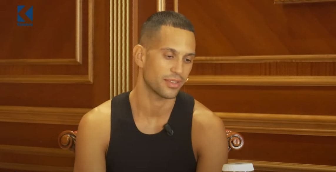 Mahmood: Këngët që shkruaj lidhen me jetën time (VIDEO)
