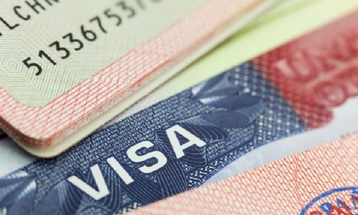 I mori 3 mijë euro për vizë punë, arrestohet mashtruesi
