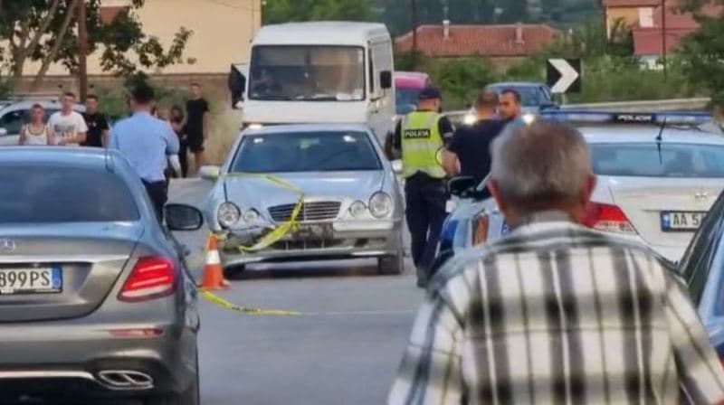  Tre të lënduar në një aksident trafiku në Vlorë