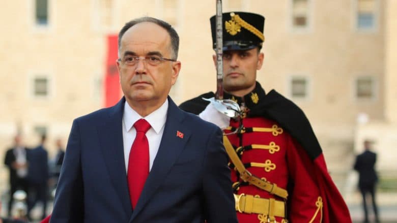 Begaj shpreh ngushëllime për vdekjen e Papa Benediktit XVI