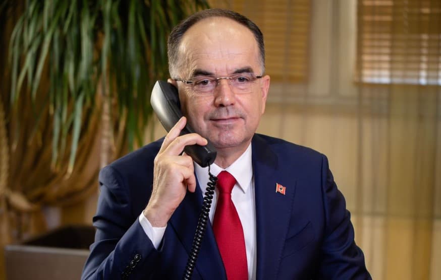 Begaj zhvillon bisedë telefonike me Osmanin: Shqipëria do mbështesë fuqishëm vijimin e dialogut