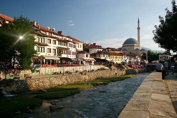 Prizren: Kunatat ia marrin fëmijën 5-vjeçar, policia e heton rastin