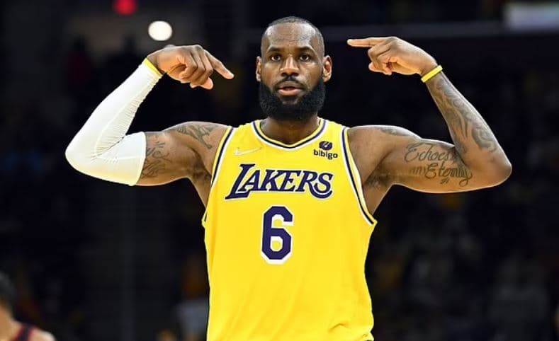 LeBron James me kontratë të re në Lakers, bëhet lojtari më i paguar në histori të NBA-së