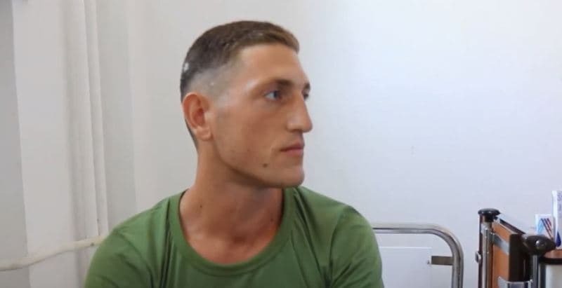 Ushtari rrëfen përleshjen me rusin në Gramsh: Ishte i dhunshëm (VIDEO)