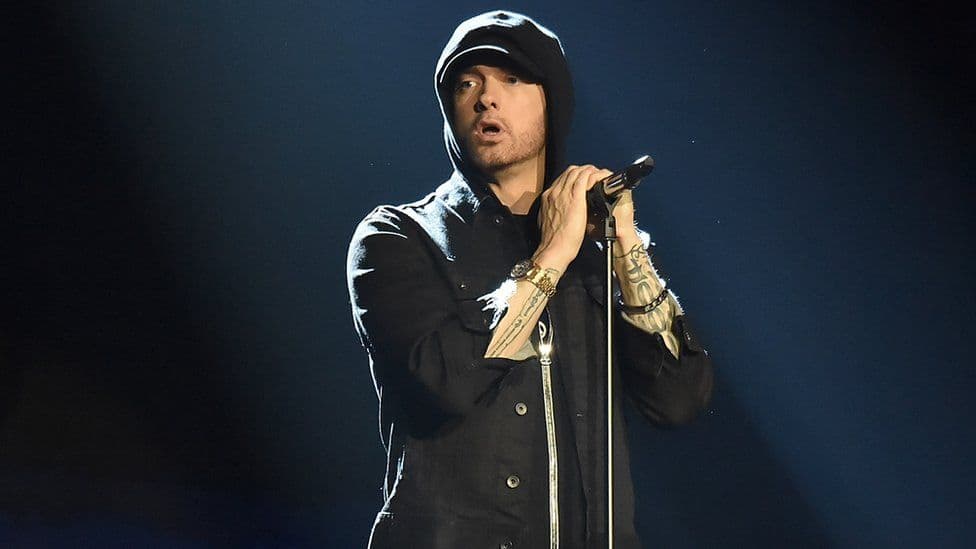 “Gati humba jetën”, Eminem flet për periudhën e errët