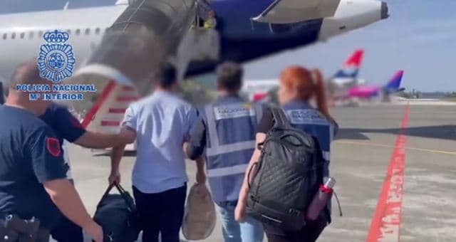 Akuzohet se grabiti shtëpinë e Benzemas, ekstradohet në Spanjë ish-drejtori i Ujësjellësit të Kurbinit