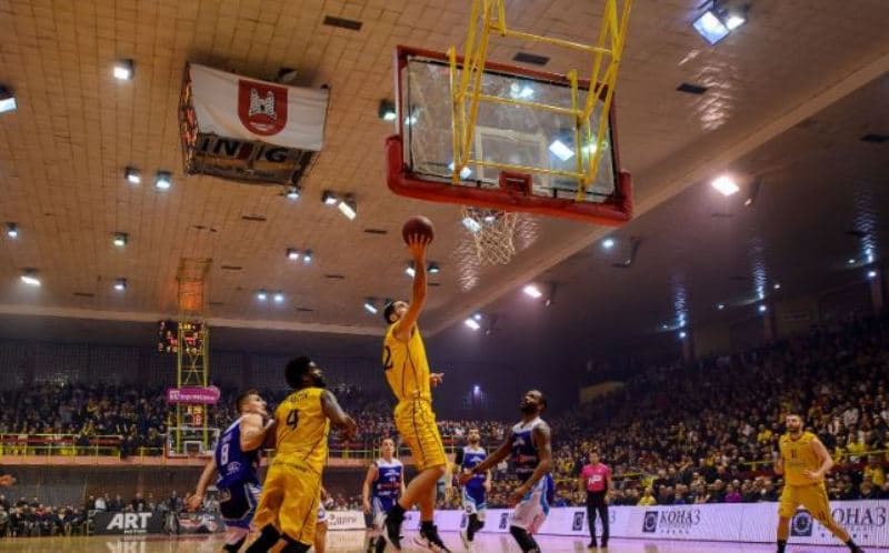 Peja vazhdon me fitore