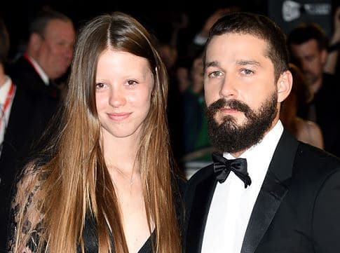 Shia LaBeouf thotë se gruaja e tij ia shpëtoi jetën