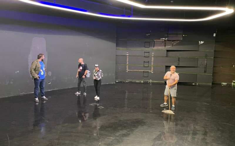 Teatri Kombëtar në renovim, rifillon së shpejti punën në hapësira alternative