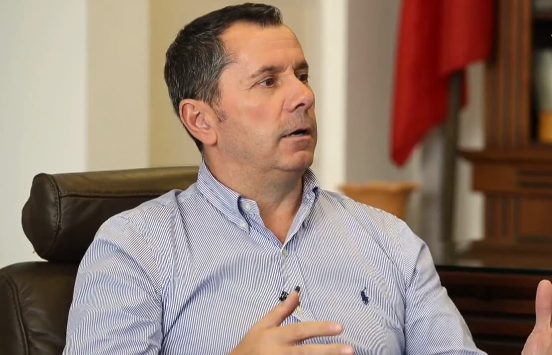 Gashi thotë se Prokuroria nuk po i përgjigjet familjes Dehari për zhdukjen e provave nga IML-ja