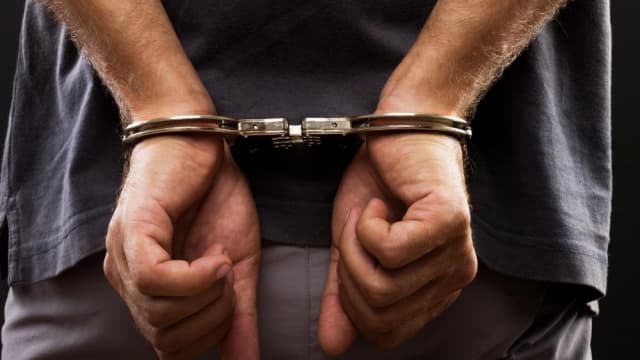 Arrestohet i kërkuari për “mosdhënie të ndihmës” në Ferizaj