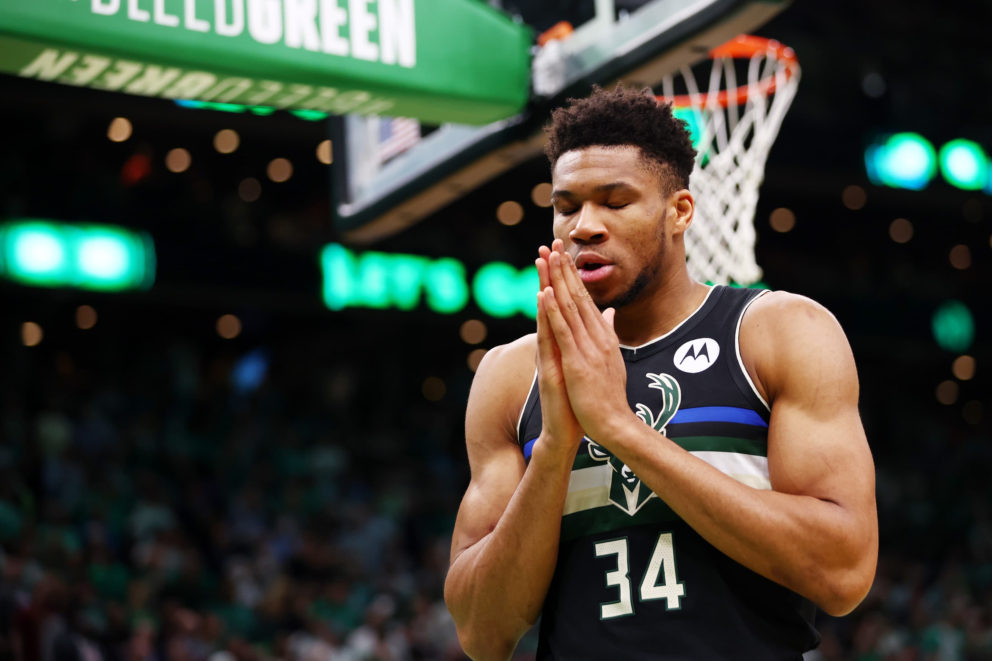 Giannis me kontratë masive te Bucks