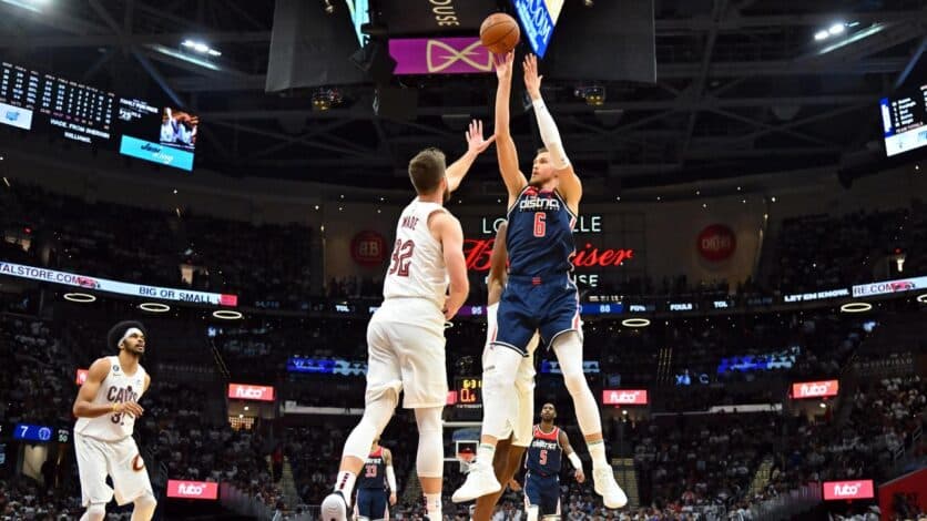 NBA fillon të nxehet, tetë përballje tjera fantastike u zhvilluan