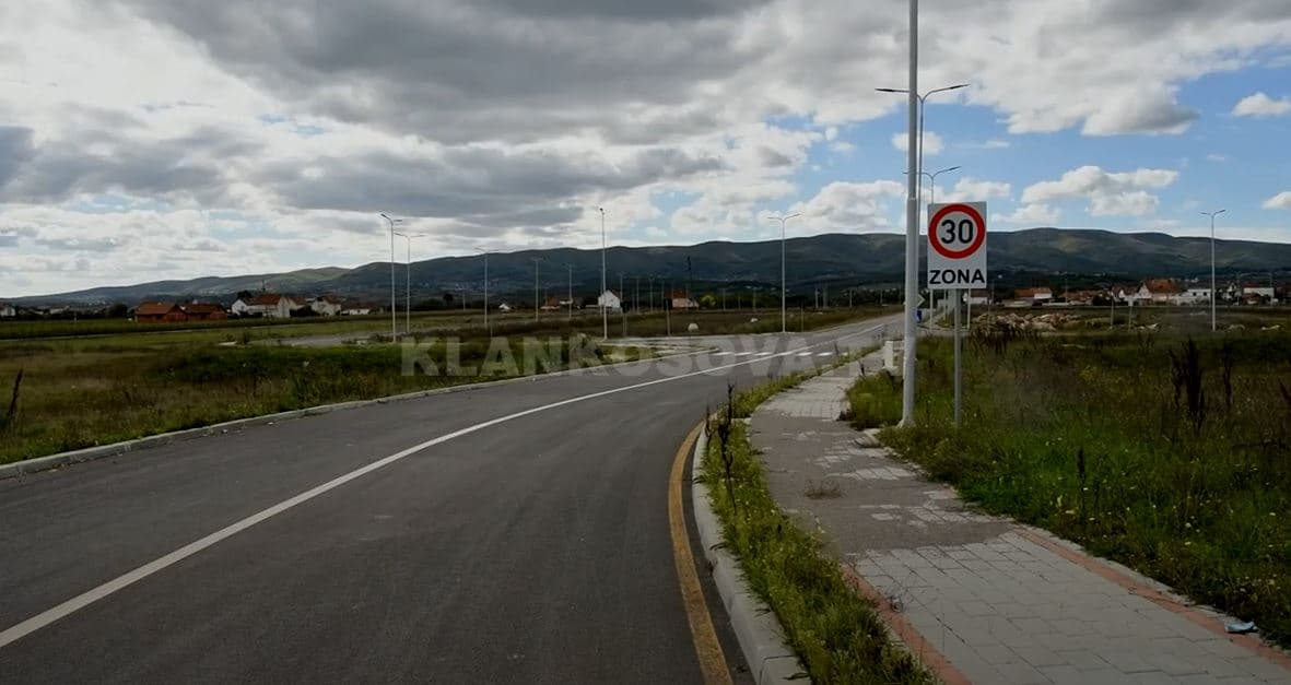 "Pezullohet” parku i biznesit (VIDEO)