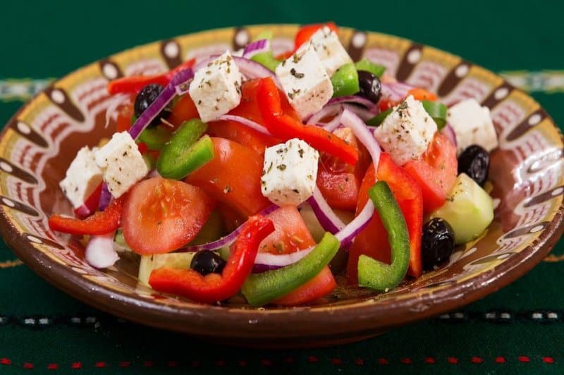Dieta mesdhetare nuk mund të zvogëlojë rrezikun e demencës, sipas një studimi suedez