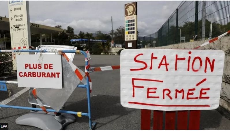 Vazhdon greva e punëtorëve të rafinerive të naftës në Francë