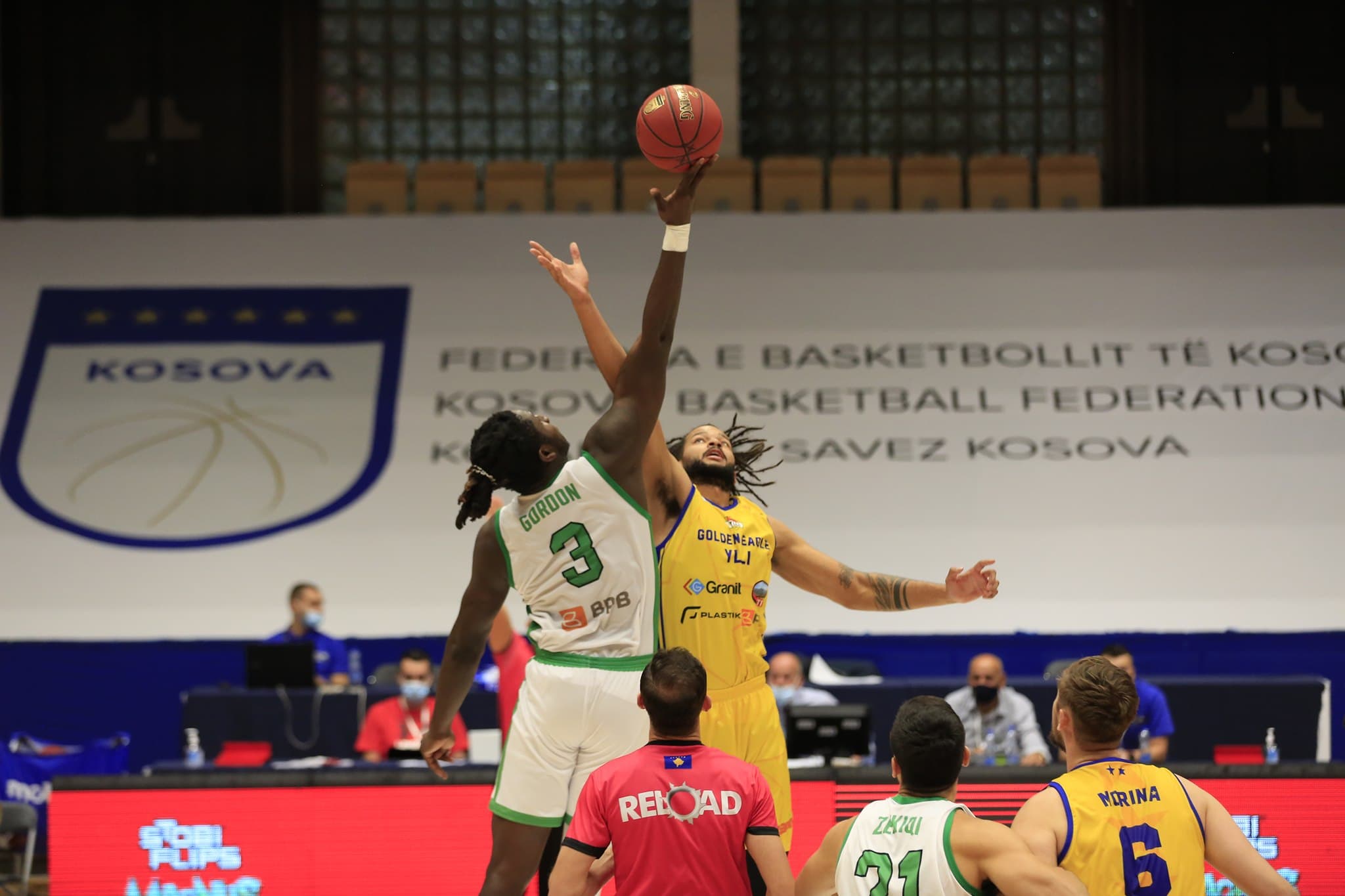 Basketboll, Trepça pret Yllin, Peja i shkon Bashkimit